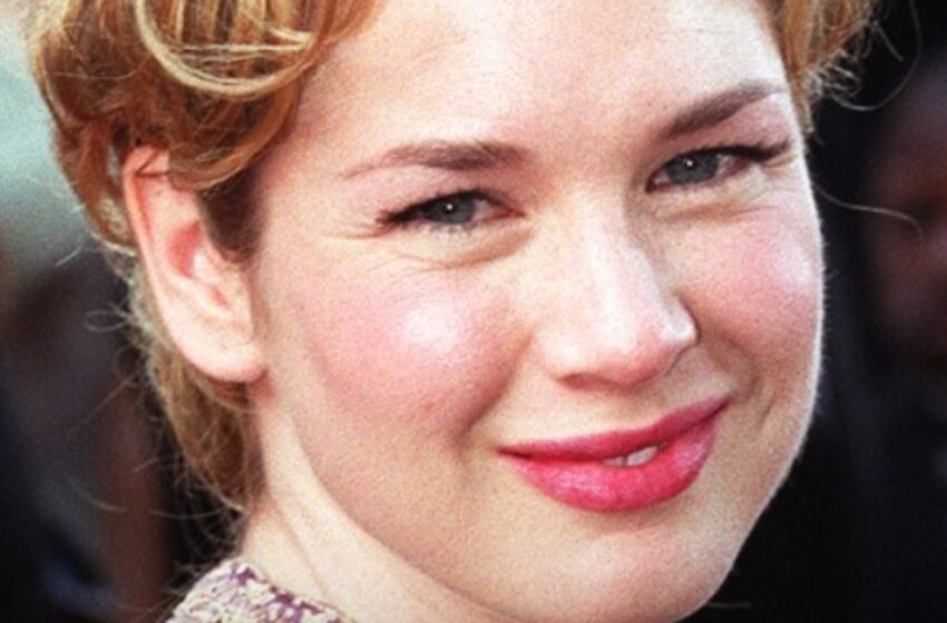  La estrella de ‘Bridget Jones’, Renée Zellweger, de 55 años, luce ‘irreconocible’ y ‘completamente diferente’: ¿Cómo se ve ahora?