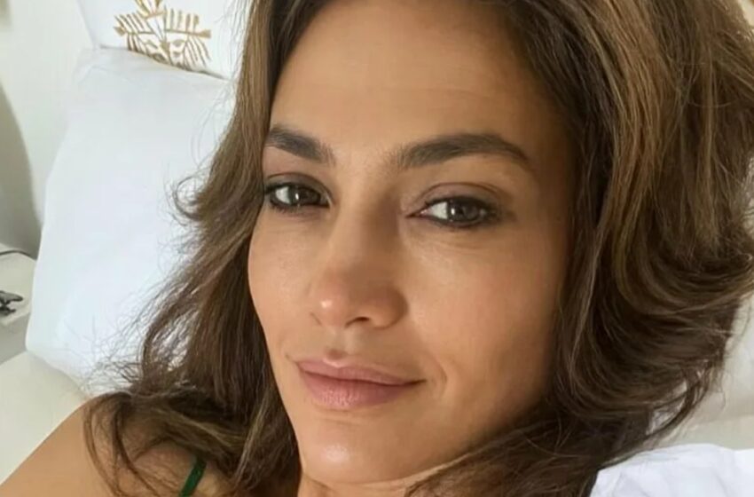  “¡No te dejes engañar por su look en Instagram!”: ¡J.Lo enfrenta críticas por su apariencia diferente en la vida real!