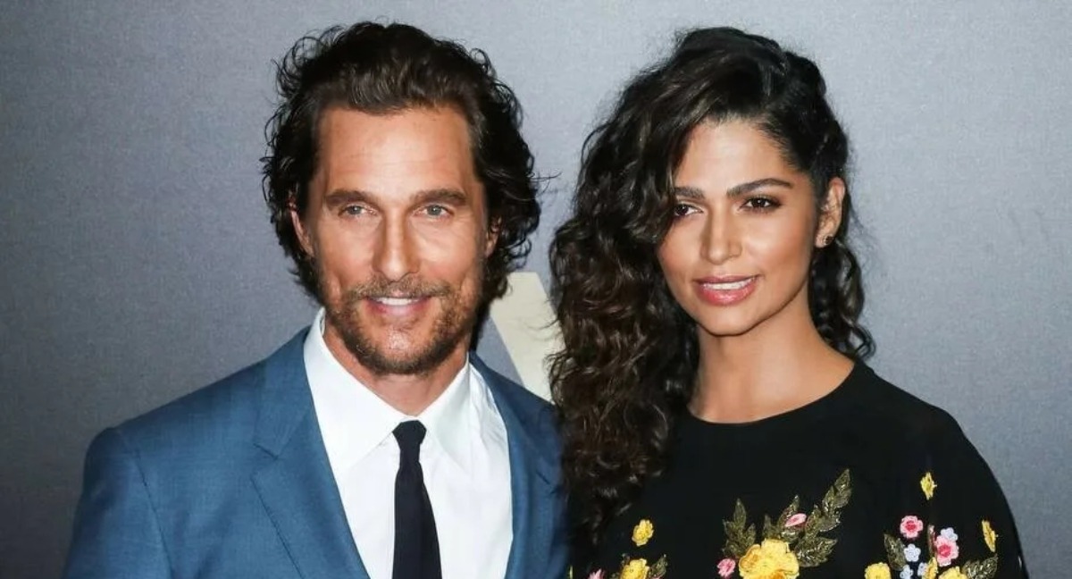 La hija adulta de Matthew McConaughey, Vida, ¡es una impresionante copia de su madre! ¿Cómo se ve ella?