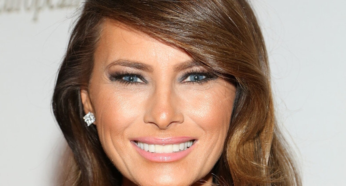 ¡Descubre a la hermana de Melania Trump y los fascinantes años jóvenes de sus padres! ¡¿Cómo se veían?!