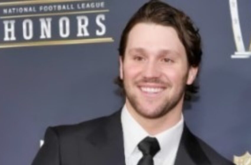  “¡Una pareja perfecta para él!”: Josh Allen y su prometida llamaron la atención en la 14ª edición de los NFL Honors.