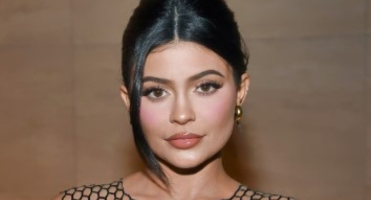 Por Qué los Hombres No Pueden Dejar de Admirar el Estilo de Kylie Jenner: ¡Mujeres, Tomen Nota!