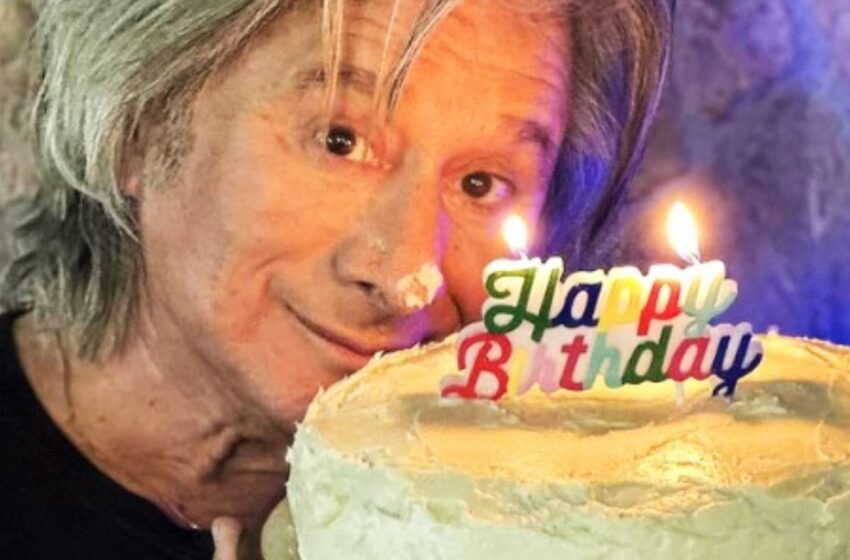 ¡Esta ícono de los 80 cumple 76 años y encuentra un nuevo amor! ¿Quién es él y cómo es su vida ahora?