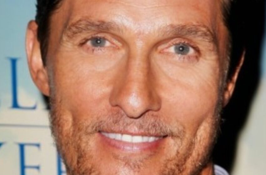  La hija de Matthew McConaughey enfrenta críticas por su atuendo rojo: “¡Parece inapropiado para su edad!”