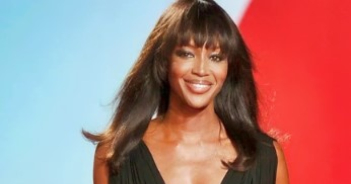 ¡Naomi Campbell comparte una rara foto con sus dos hermosos hijos! ¿Cómo se ven?