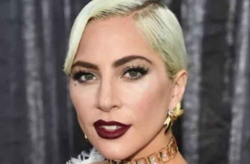  ¡Lady Gaga llama la atención en Los Ángeles con plataformas altísimas y diminutos shorts: sus atrevidas fotos!