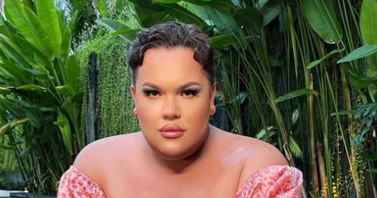 Tacones, cabello y odio: ¡bloguero de 32 años sorprende con una transformación audaz — mira su antes y después!