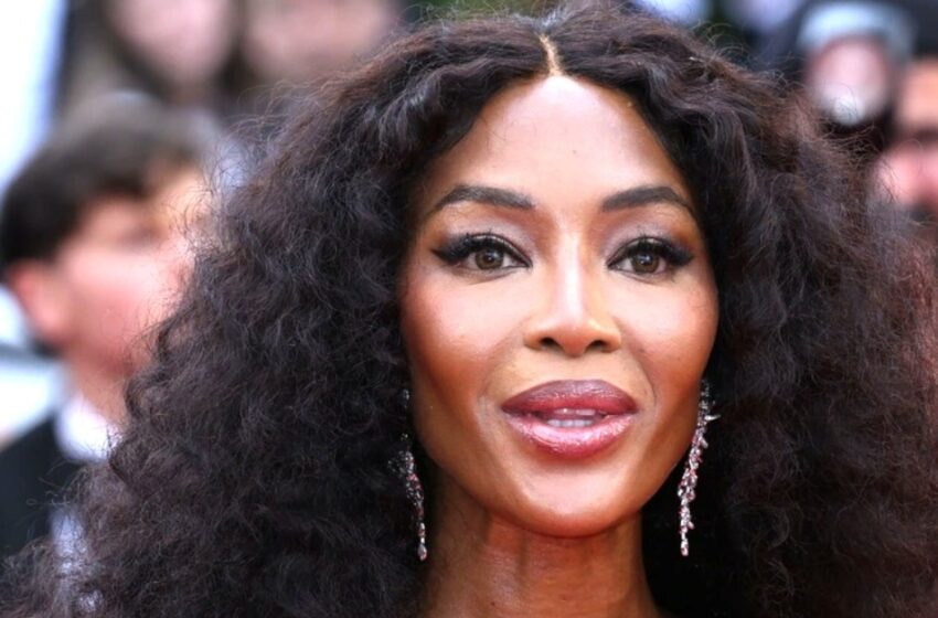 ¡Naomi Campbell deslumbra a los 54 en bikini junto a su novio millonario de 38 años: ¡eterna e imparable!