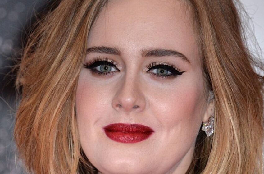 ¡Adele cumple 37 y deja a sus fans boquiabiertos con su apariencia de modelo tras perder 45 kilos!: ¿Cómo luce hoy?