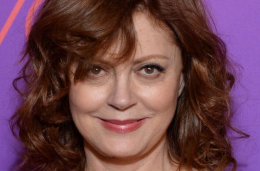 Susan Sarandon, a sus 78 años, responde con contundencia a las críticas por su “atuendo inapropiado” en una foto sumamente audaz: ¡su respuesta dejó a todos boquiabiertos!