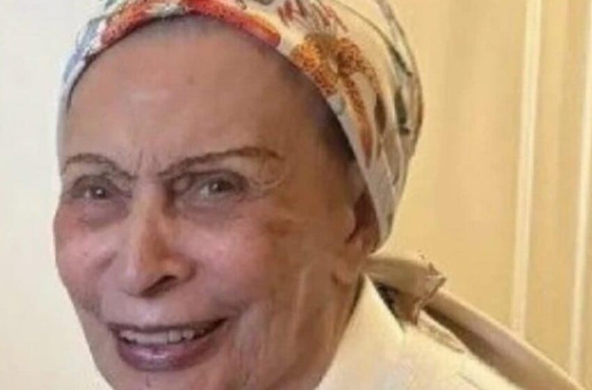 ¡La transformación de un ícono del cine en una dulce abuelita a los 90 años!: ¿Quién es ella?