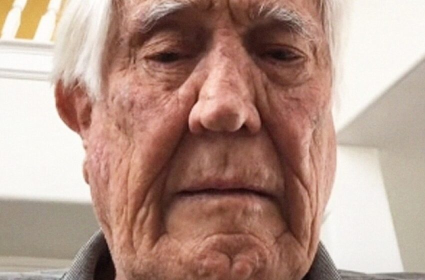 ¿Adivina quién es?: ¡Este galán de los años 60 y exestrella de Bond ahora tiene 84 años y vive la vida a su manera!
