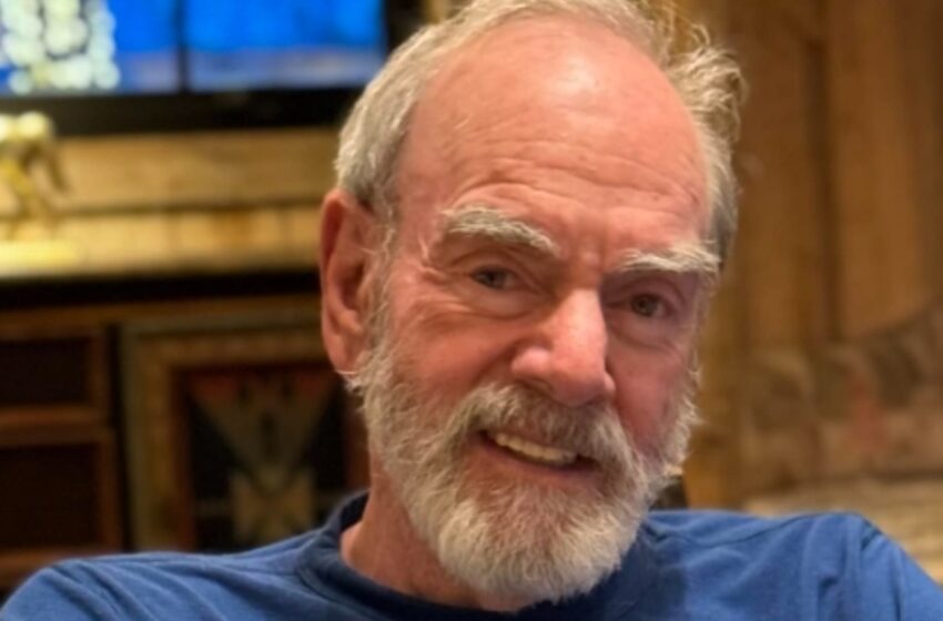 ¡Leyenda de la música de los 70 se aleja del ojo público tras ser diagnosticado con Parkinson!: ¡Mira qué ocurrió!
