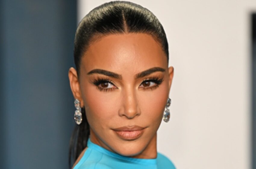  ¡North, de 12 años, sorprende a los fans al superar en altura a Kim Kardashian! ¡El dúo madre e hija acapara todas las miradas!