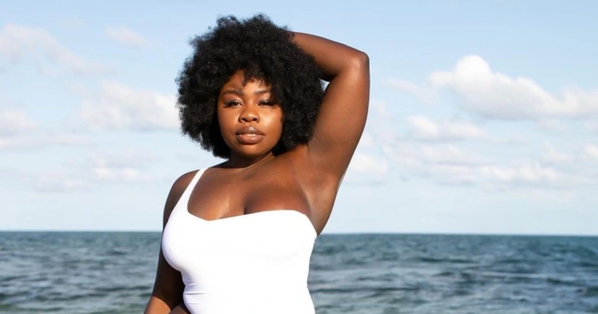 La Modelo Biónica que Desafió los Límites: Cómo Aprendió a Amar Su Cuerpo y Romper los Estereotipos de la Sociedad