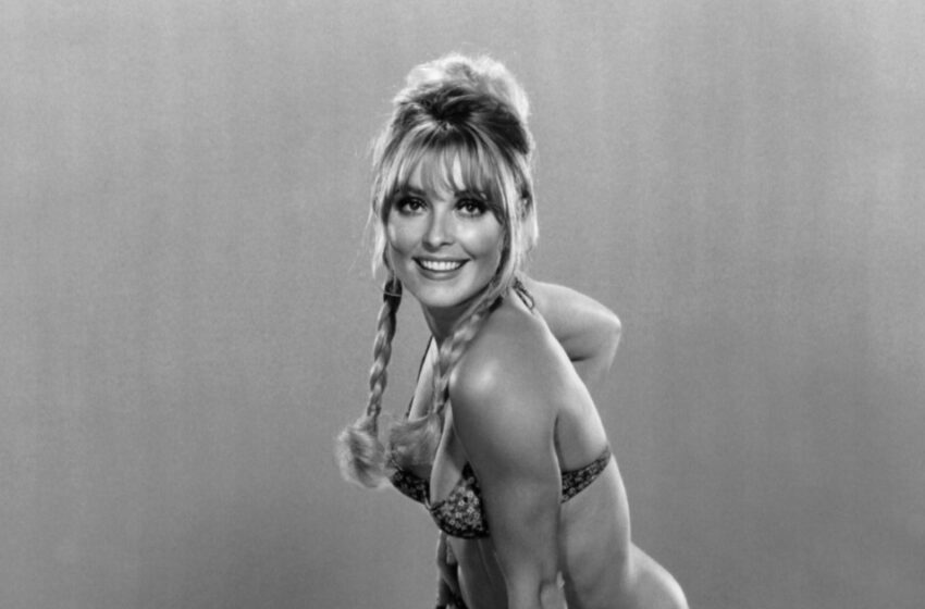 La joven estrella que conquistó todas las miradas con su bikini y trenzas: ¡¿Quién es?!