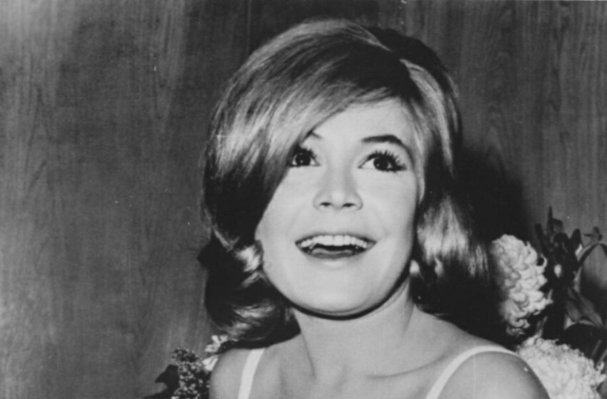  La chica que Estados Unidos adoraba… ¡pero el secreto detrás de su imagen perfecta te sorprenderá!: ¿Quién es ella?