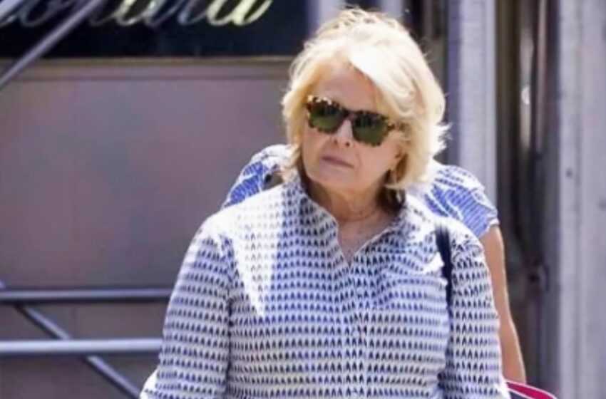  La Estrella Elegante que Redefinió la Belleza y la Inteligencia en los Años 70: ¿Puedes Adivinar Quién Es?